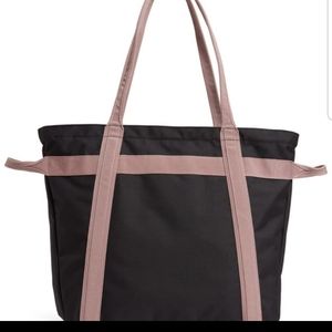 herschel alexander zip tote